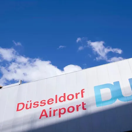 Apartment - Graphite Modern 3-room - Stylish Grey Interior - Spacious Terrace - Fully Equipped Kitchen - Wi-fi - Renovated 2024 - & Convenient Location - Free Parking - Near Bus & Airport - *