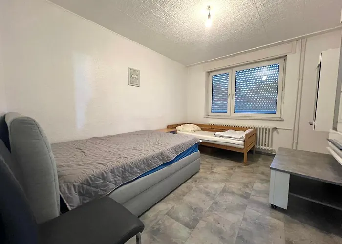 Apartment - Graphite Modern 3-room - Stylish Grey Interior - Spacious Terrace - Fully Equipped Kitchen - Wi-fi - Renovated 2024 - & Convenient Location - Free Parking - Near Bus & Airport - *