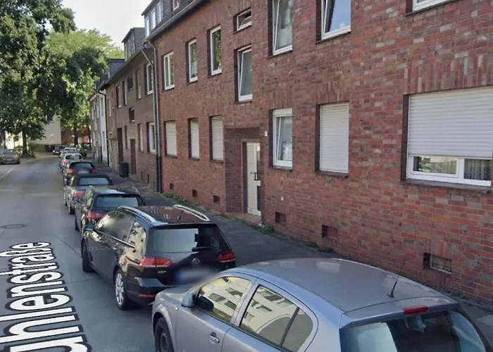 Apartment - Graphite Modern 3-room - Stylish Grey Interior - Spacious Terrace - Fully Equipped Kitchen - Wi-fi - Renovated 2024 - & Convenient Location - Free Parking - Near Bus & Airport -